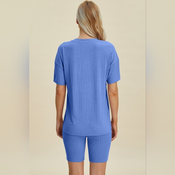 Basic Bae Full Size Ribbed V-Neck Short Sleeve Top and Shorts Set - Picture 2 of 7